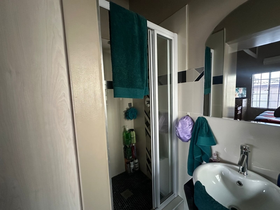 3 Bedroom Property for Sale in Waterval East North West